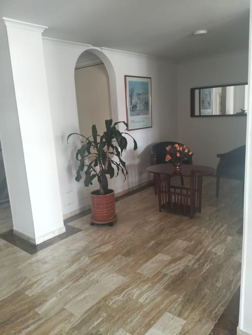 Apartamento de 3 alcobas en venta en Alhambra, Bogotá, 118 m² · foto 3 de 22