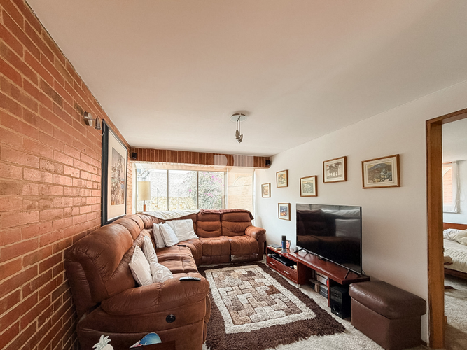 Casa de 4 alcobas en venta en Cerros De Suba, Bogotá, 310 m² · foto 14 de 21