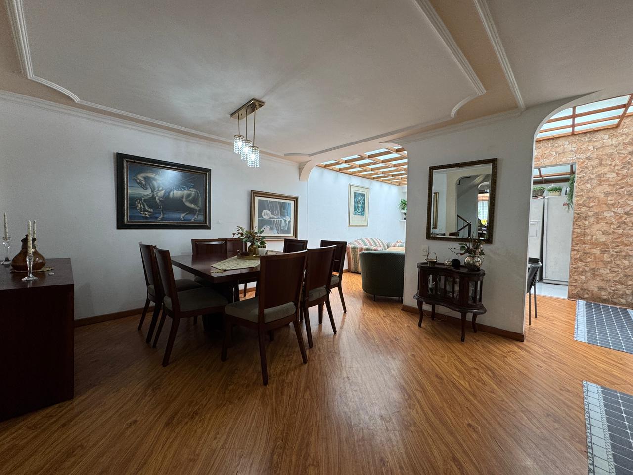 Casa en venta en Cedritos, Bogotá · foto 4 de 18