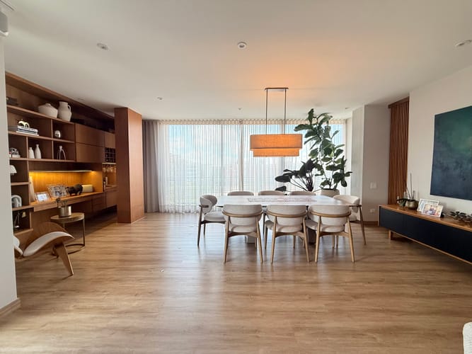 Apartamento de 3 alcobas en venta en Santa Paula, Bogotá, 254 m² · foto 7 de 24