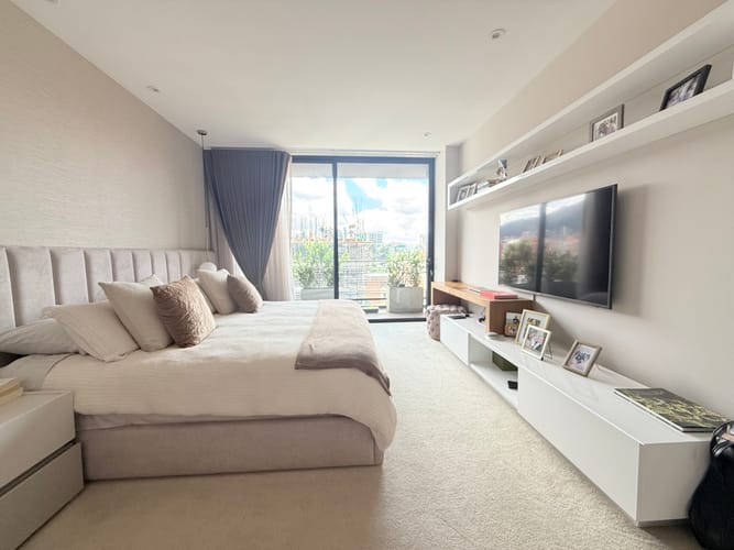 Apartamento de 3 alcobas en venta en Santa Paula, Bogotá, 254 m² · foto 12 de 24