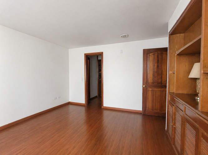 Apartamento en venta en Chicó Navarra, Bogotá · foto 15 de 19