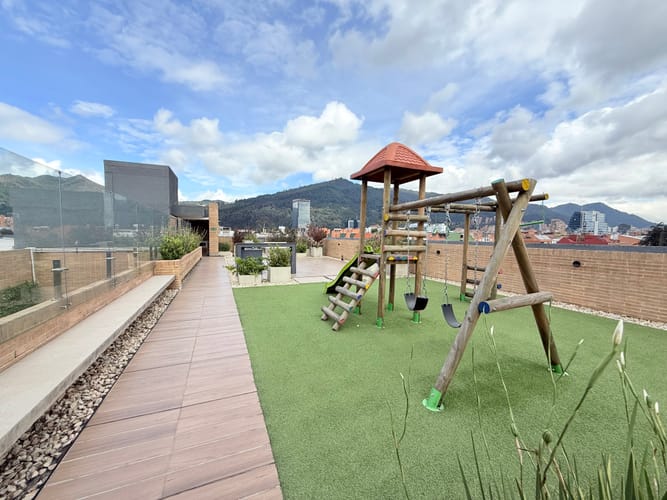 Apartamento de 3 alcobas en venta en Santa Paula, Bogotá, 254 m² · foto 19 de 24