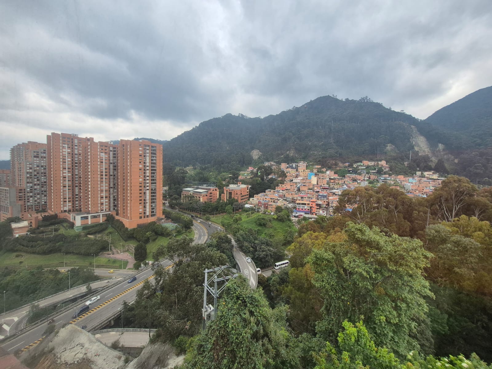 Apartamento en venta en Chapinero, Bogotá · foto 2 de 24