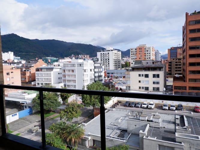 Apartamento de 2 alcobas en venta en Chicó Navarra, Bogotá, 97 m² · foto 3 de 24