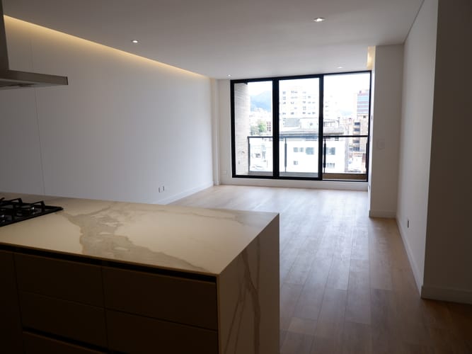 Apartamento de 2 alcobas en venta en Chicó Navarra, Bogotá, 97 m² · foto 7 de 24