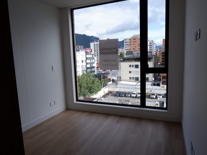Apartamento de 2 alcobas en venta en Chicó Navarra, Bogotá, 97 m² · foto 15 de 24