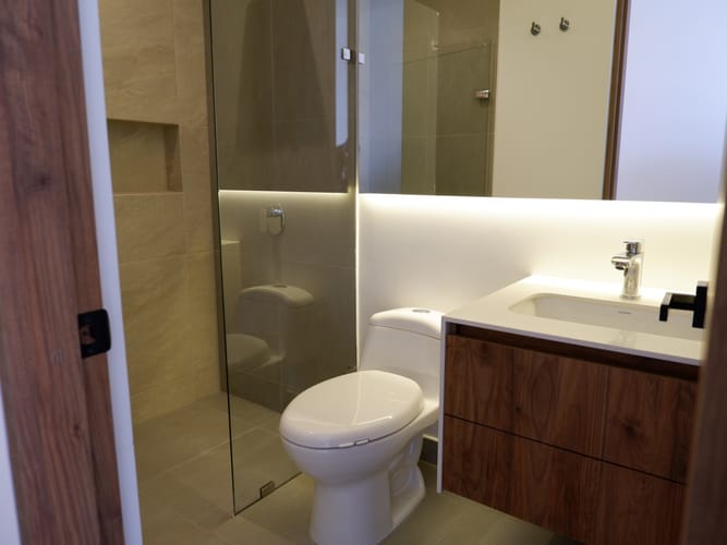Apartamento de 2 alcobas en venta en Chicó Navarra, Bogotá, 97 m² · foto 16 de 24
