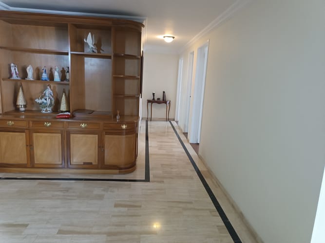 Apartamento de 3 alcobas en venta en Chico Norte, Bogotá, 187 m² · foto 14 de 14