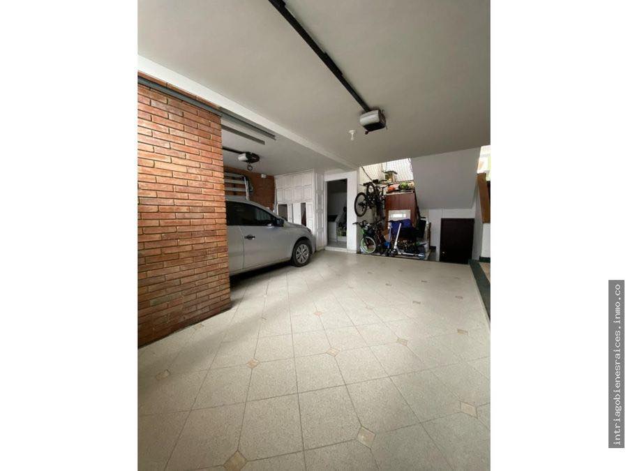 Casa en venta en Santa Barbara, Bogotá · foto 10 de 16