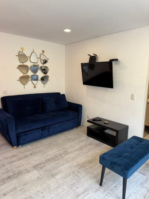 Apartaestudio en venta en Chapinero, Bogotá, 47 m² · foto 2 de 11
