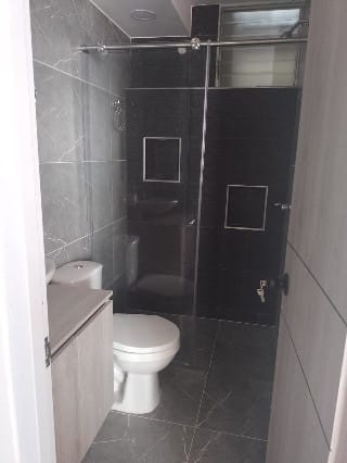 Apartamento de 3 alcobas en venta en Las Palmas, Ricaurte, 53 m² · foto 9 de 24