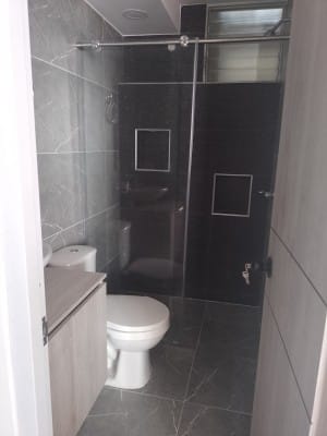 Apartamento de 3 alcobas en venta en Las Palmas, Ricaurte, 53 m² · foto 13 de 24