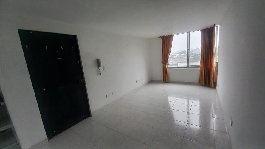 Apartamento de 3 alcobas en venta en San Isidro, Villavicencio, 62 m² · foto 3 de 12