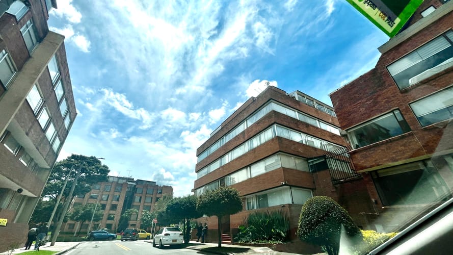 Apartamento en venta en Santa Barbara, Bogotá · foto 3 de 24