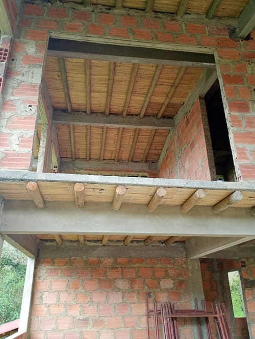 Lote en venta en El Libano, La Calera, 2500 m² · foto 3 de 12