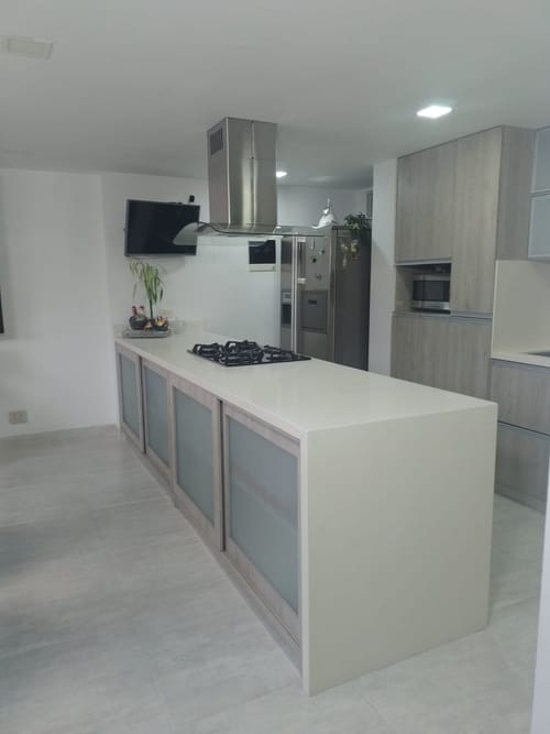 Apartamento de 4 alcobas en venta en El Chingui, Envigado, 143 m² · foto 3 de 19