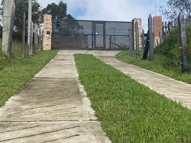 Lote en venta en El Libano, La Calera, 2500 m² · foto 12 de 12