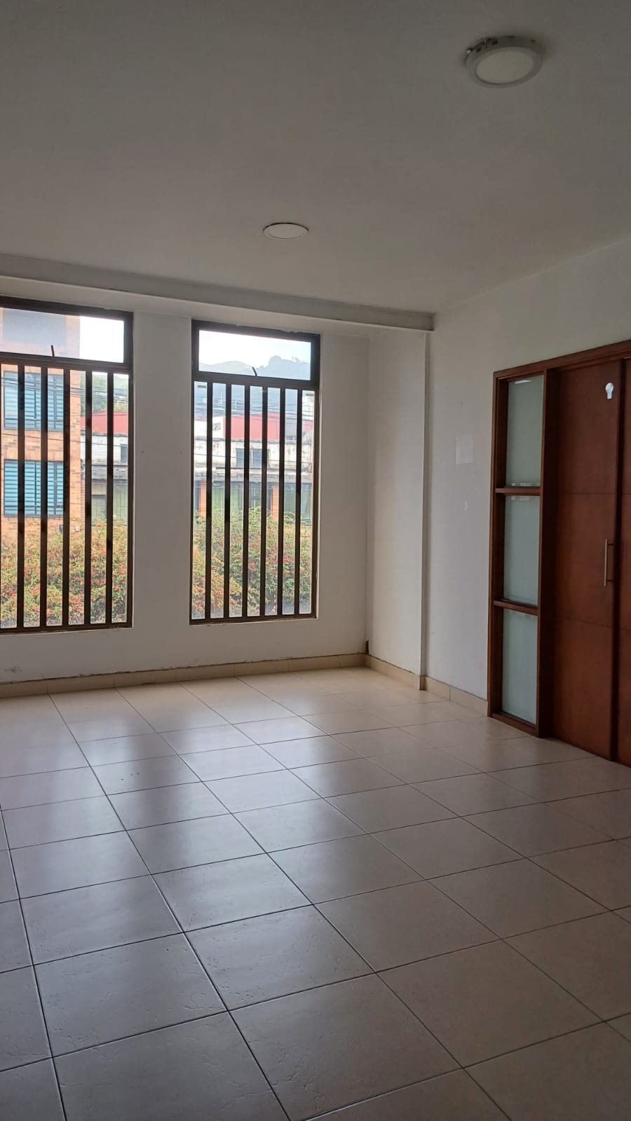 Casa en venta en San Luis, Bogotá · foto 3 de 24