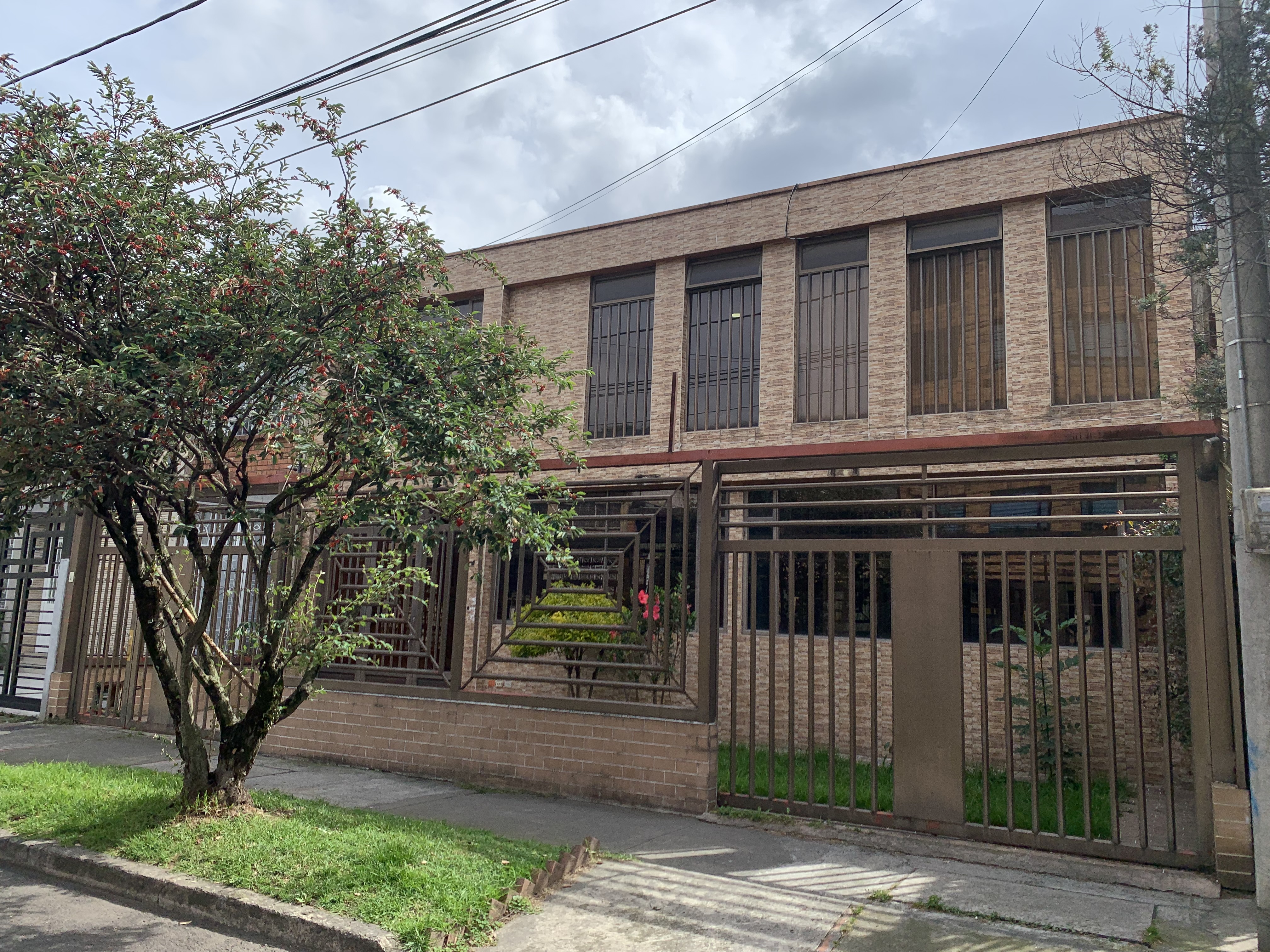 Casa en venta en San Luis, Bogotá · foto 24 de 24