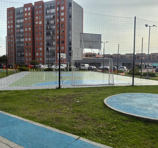 Apartamento de 3 alcobas en venta en San Pedro, Madrid, 56 m² · foto 3 de 16
