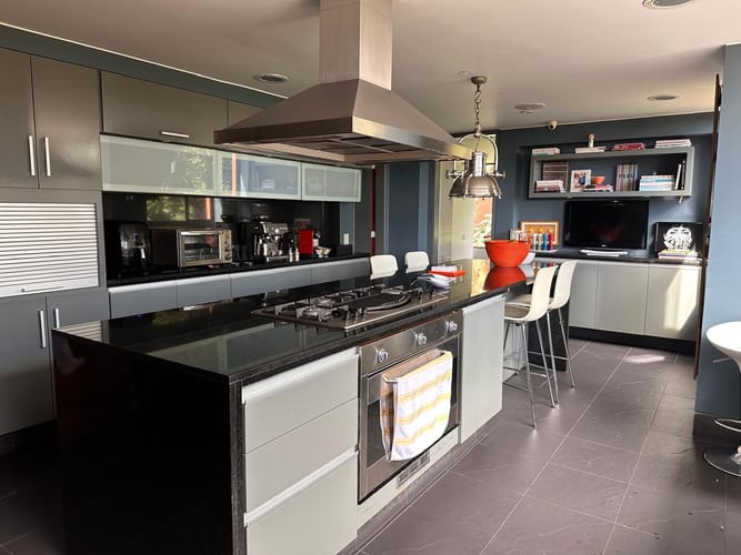 Apartamento de 3 alcobas en venta en La Cabrera, Bogotá, 470 m² · foto 21 de 24