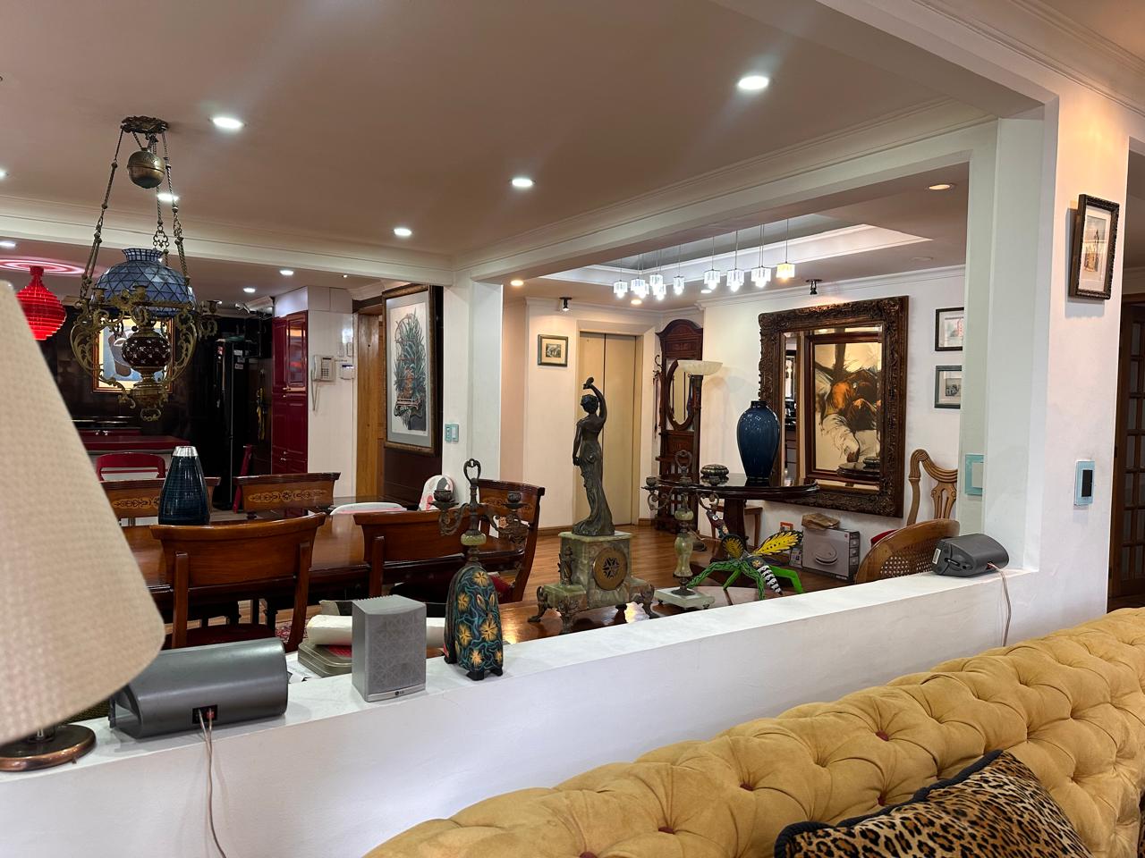 Apartamento en venta en Chapinero, Bogotá · foto 8 de 24