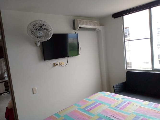 Apartamento de 2 alcobas en venta en Las Palmas, Ricaurte, 53 m² · foto 6 de 18