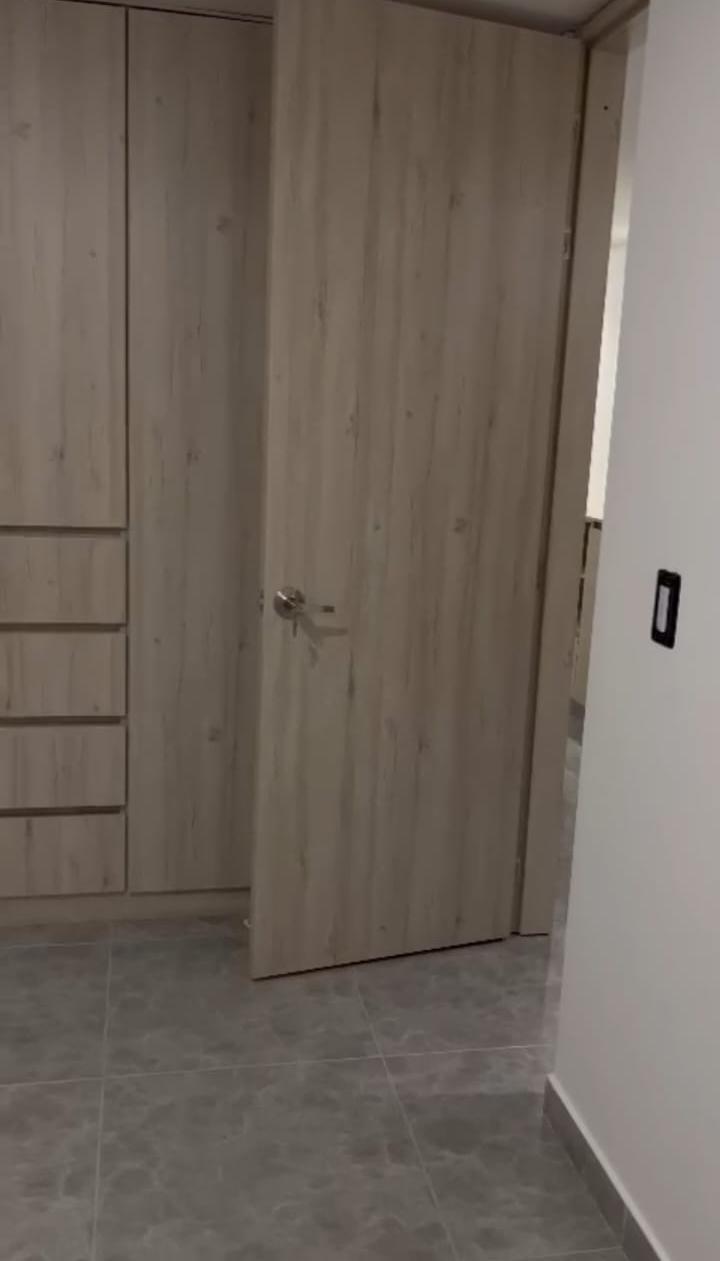 Apartamento en venta en Alcala, Bogotá · foto 7 de 11