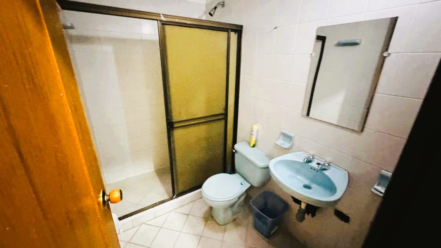 Casa de 6 alcobas en venta en Girardot, Ricaurte, 377 m² · foto 13 de 20