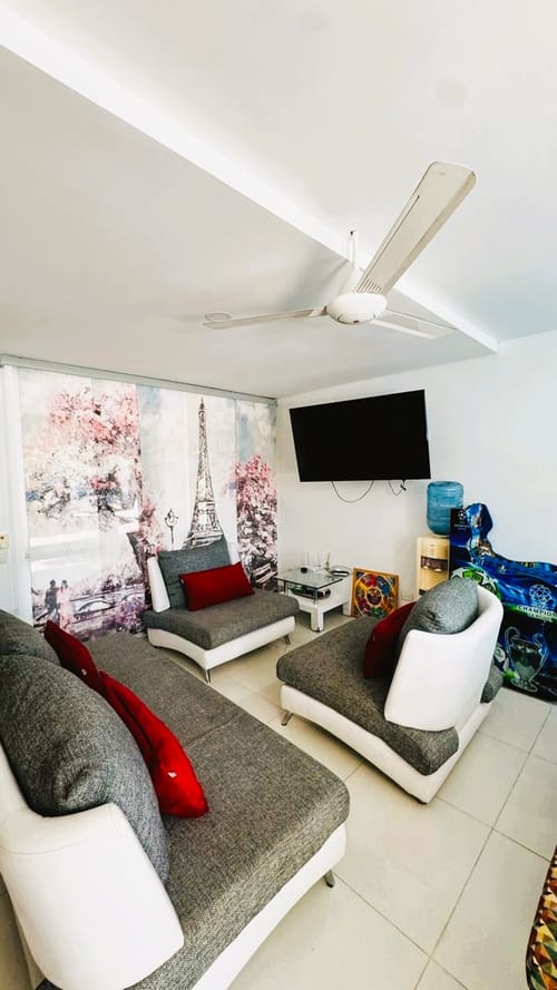 Casa de 3 alcobas en venta en Ricaurte, 120 m² · foto 10 de 24