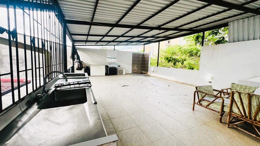 Casa de 6 alcobas en venta en Girardot, Ricaurte, 377 m² · foto 18 de 20