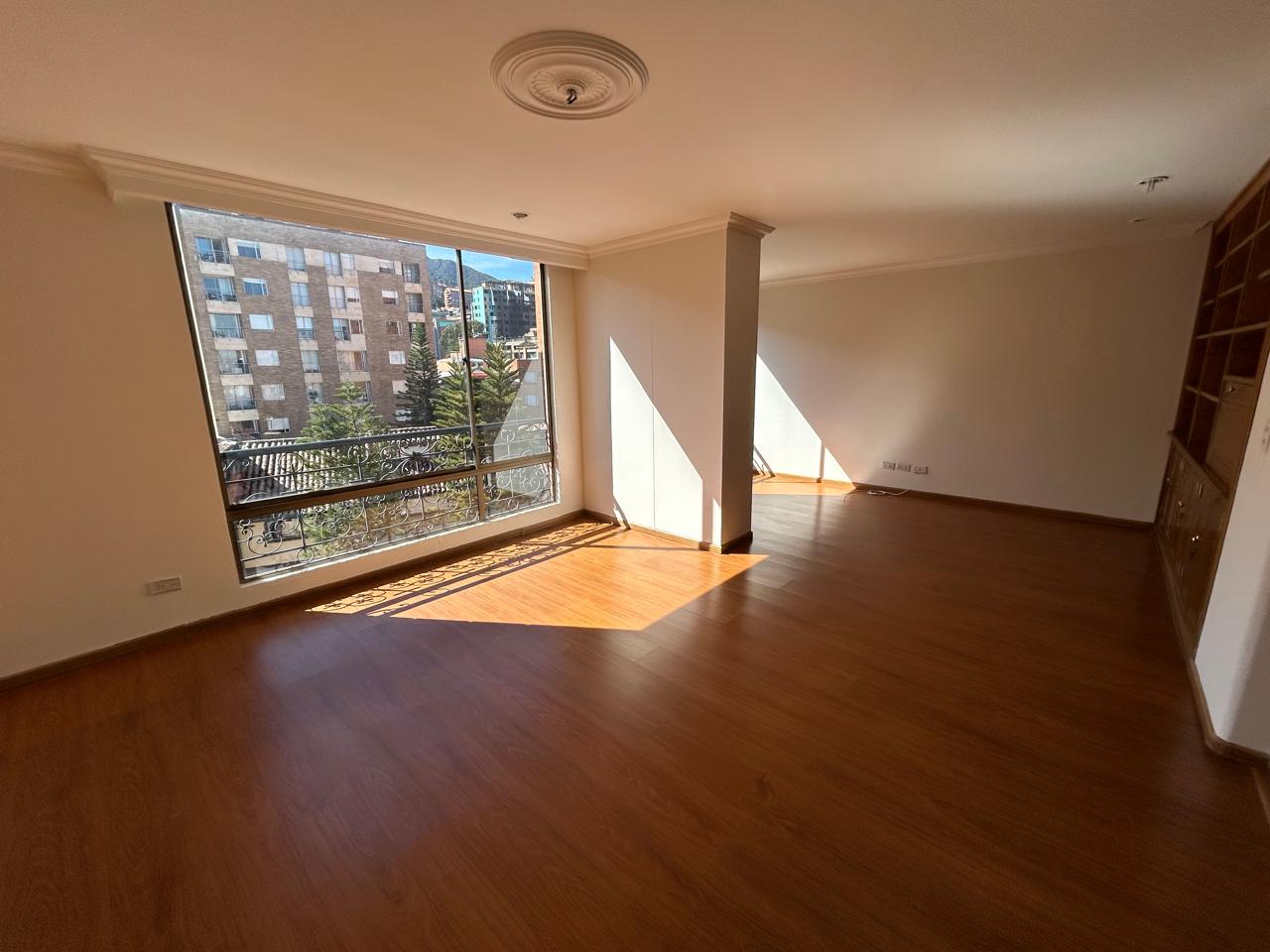 Apartamento en venta en Altos De Bella Suiza, Bogotá · foto 2 de 23