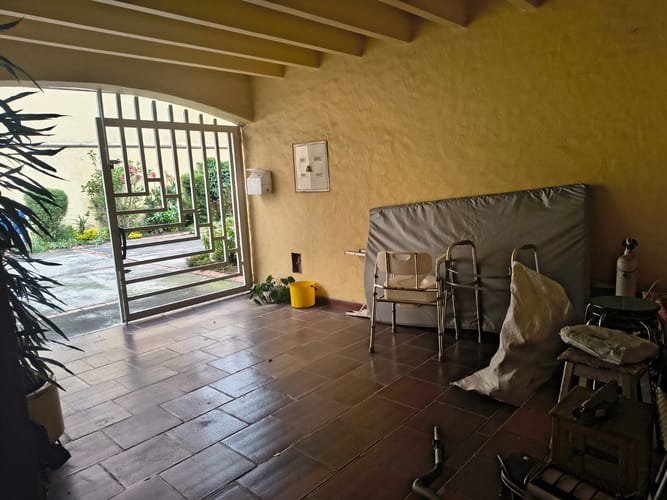 Casa de 5 alcobas en venta en Cedritos, Bogotá, 210 m² · foto 2 de 24