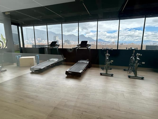 Apartaestudio en venta en Chico Norte, Bogotá, 24 m² · foto 7 de 15