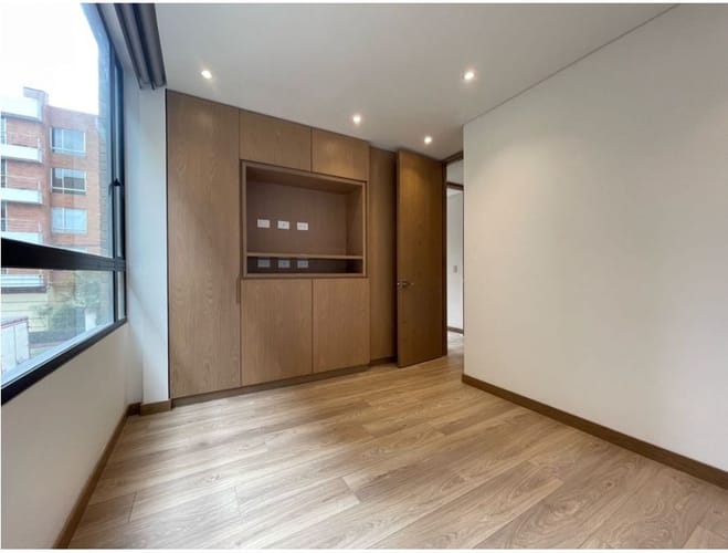 Apartamento de 2 alcobas en venta en Santa Barbara, Bogotá, 116 m² · foto 8 de 22