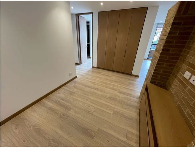 Apartamento de 2 alcobas en venta en Santa Barbara, Bogotá, 116 m² · foto 10 de 22