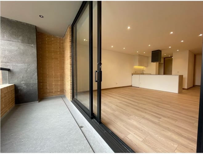 Apartamento de 3 alcobas en venta en Santa Barbara, Bogotá, 127 m² · foto 4 de 24