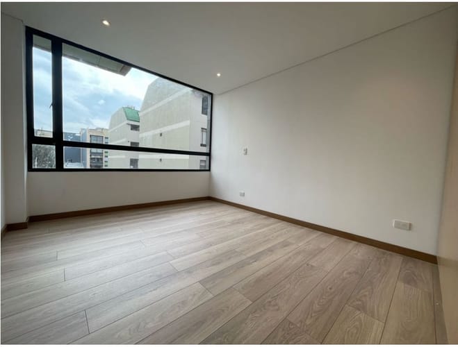 Apartamento de 3 alcobas en venta en Santa Barbara, Bogotá, 127 m² · foto 14 de 24