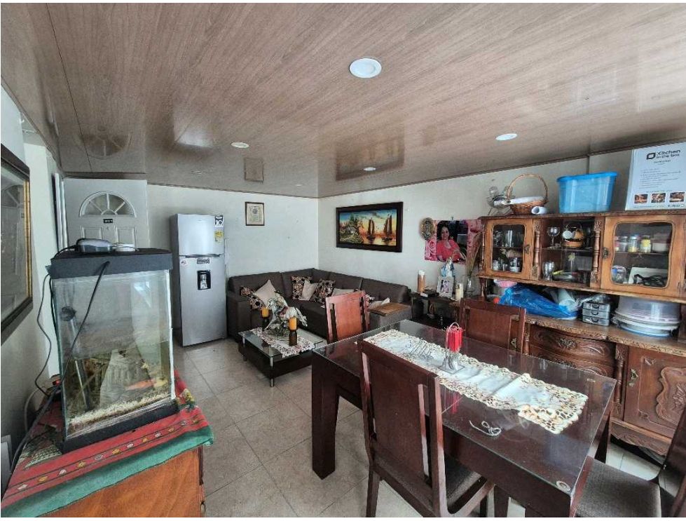 Casa en venta en Engativá, Bogotá · foto 2 de 23