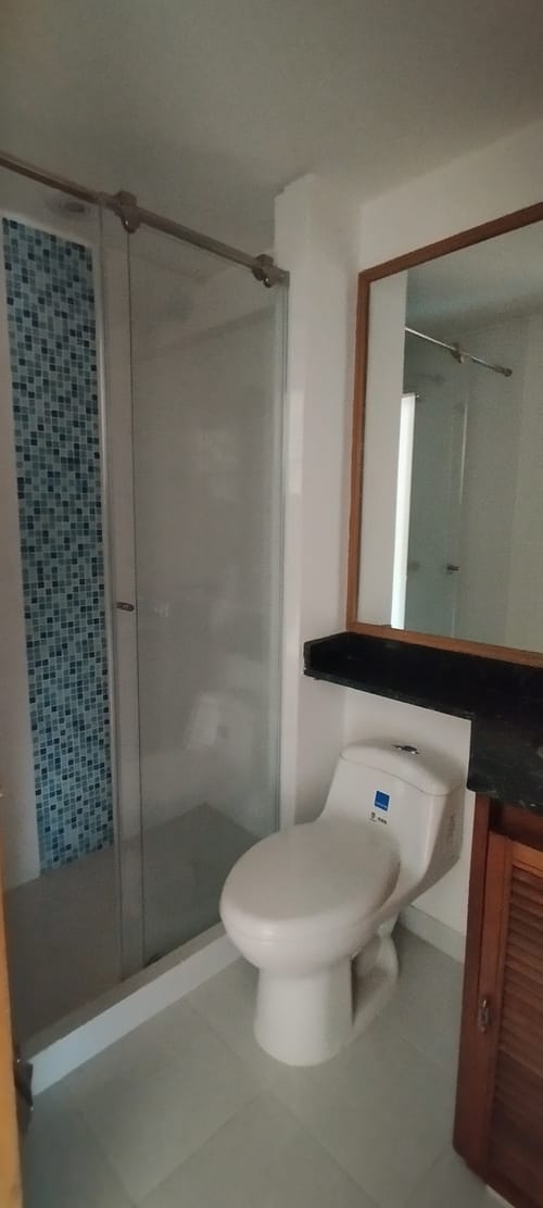 Apartamento de 2 alcobas en venta en Chico Norte, Bogotá, 84 m² · foto 5 de 6