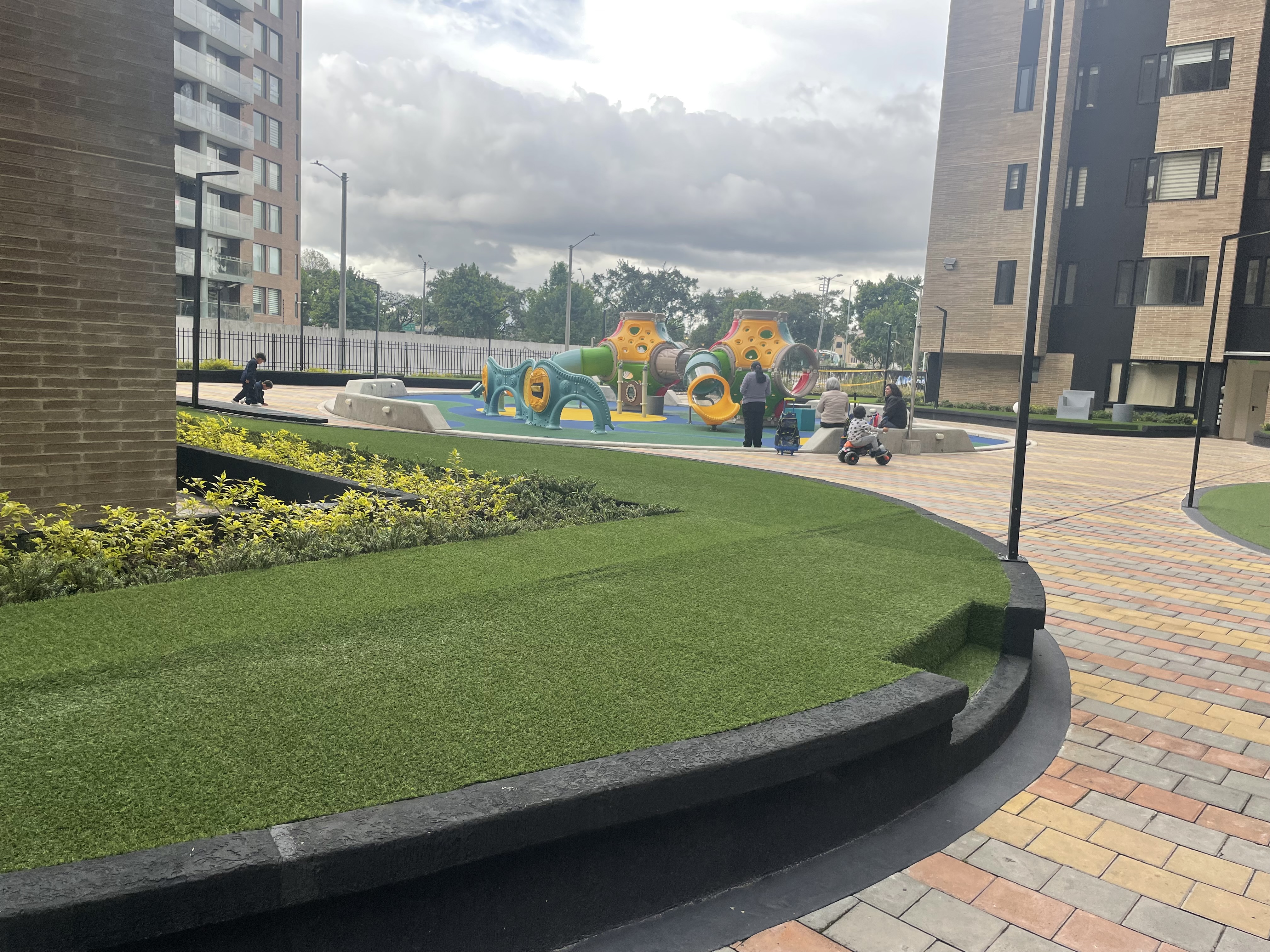 Apartamento en venta en Ciudad Salitre, Bogotá · foto 22 de 24