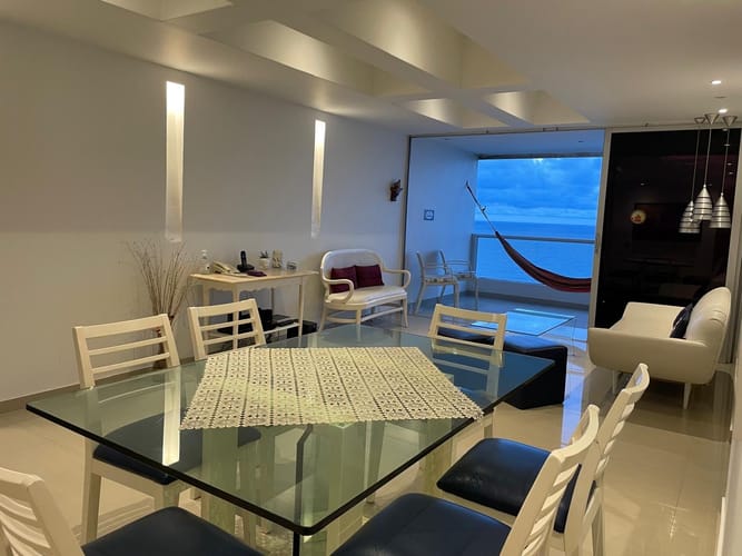 Apartamento de 3 alcobas en venta en Bocagrande, Cartagena, 117 m² · foto 4 de 14
