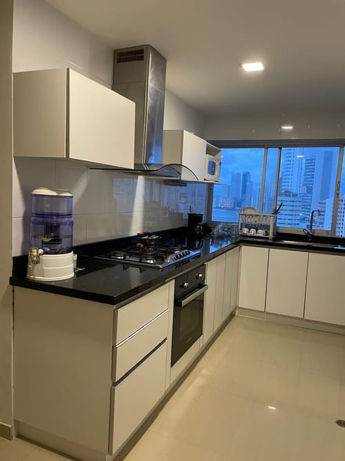 Apartamento de 3 alcobas en venta en Bocagrande, Cartagena, 117 m² · foto 11 de 14