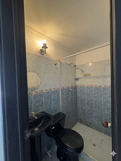 Casa de 4 alcobas en venta en Picaleña Y Mirolindo, Ibagué, 160 m² · foto 4 de 12