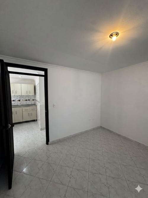 Casa de 4 alcobas en venta en Picaleña Y Mirolindo, Ibagué, 160 m² · foto 9 de 12