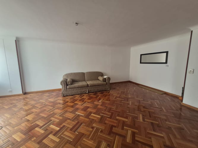 Apartamento de 2 alcobas en venta en Chapinero, Bogotá, 92 m² · foto 3 de 24