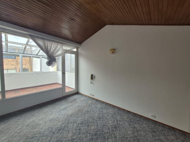 Apartamento de 2 alcobas en venta en Chapinero, Bogotá, 92 m² · foto 18 de 24