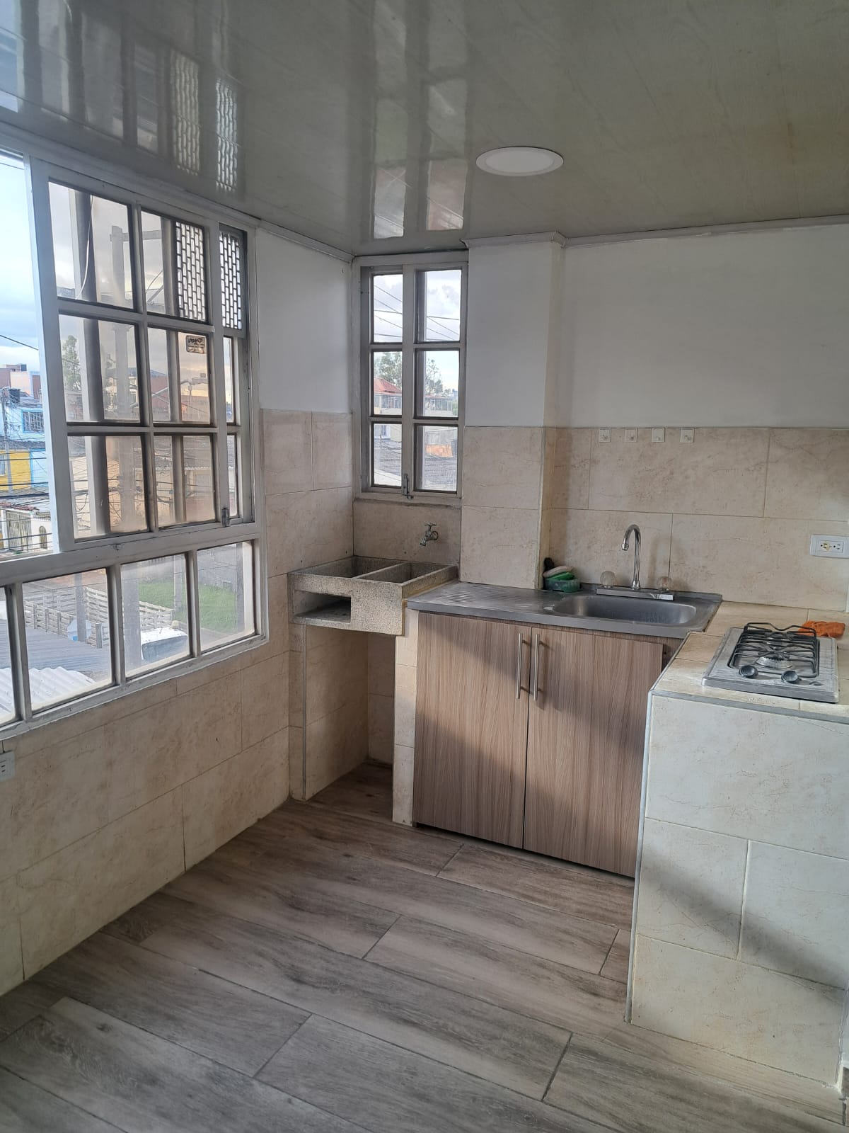 Casa en venta en Ospina Perez Sur, Bogotá · foto 3 de 15