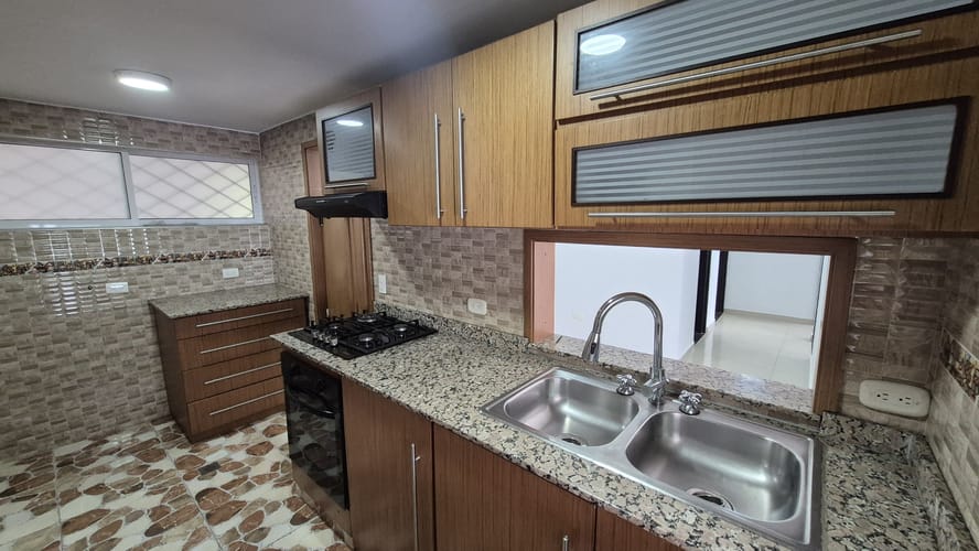 Apartamento de 3 alcobas en venta en Sector La Luisa Bella Suiza, Cali, 92 m² · foto 10 de 19